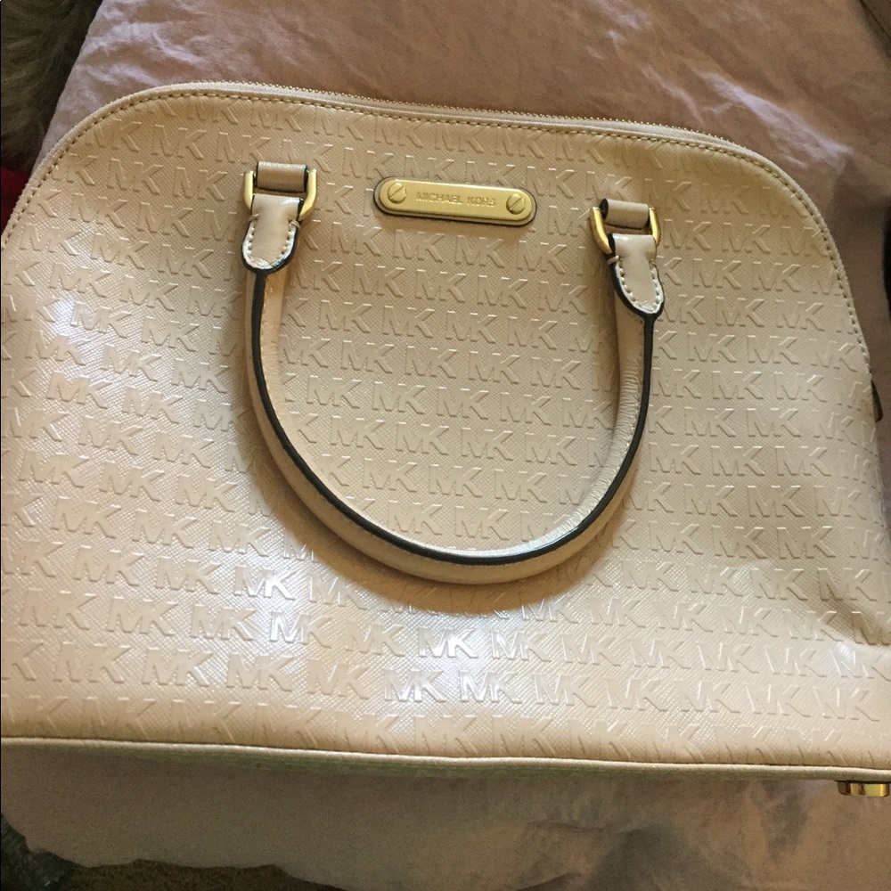 New MK purse